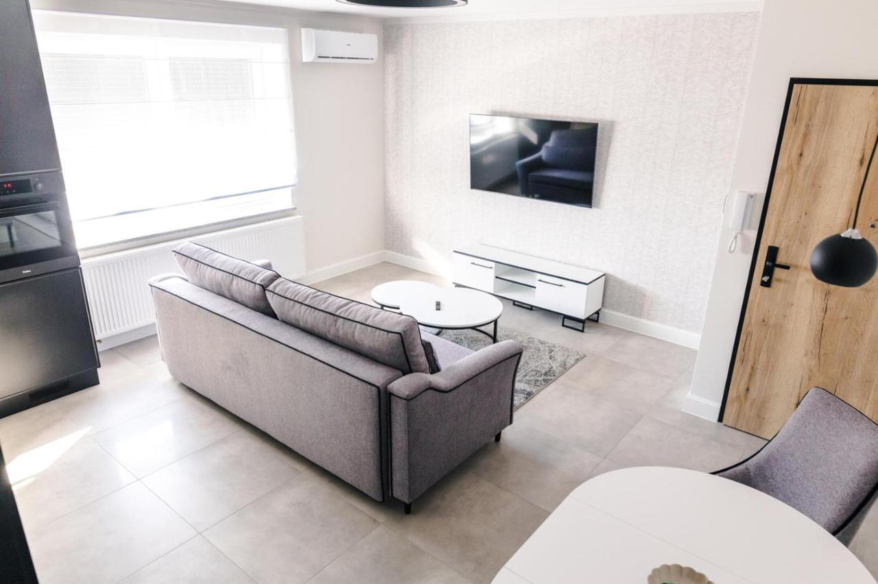 Apartamenty Szkolna Znin Luaran gambar