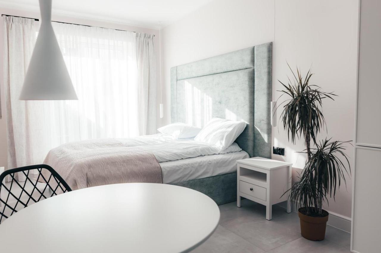 Apartamenty Szkolna Znin Luaran gambar