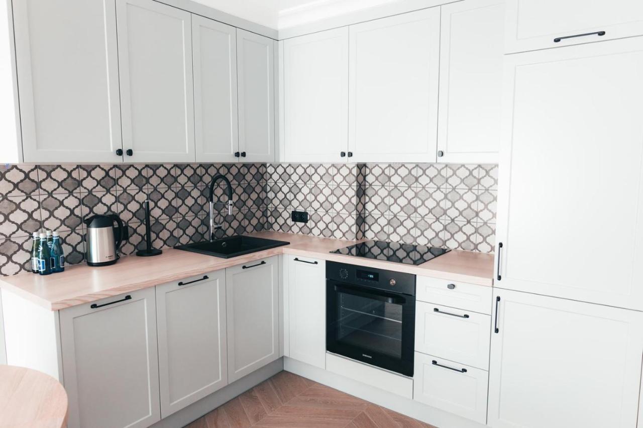 Apartamenty Szkolna Znin Luaran gambar