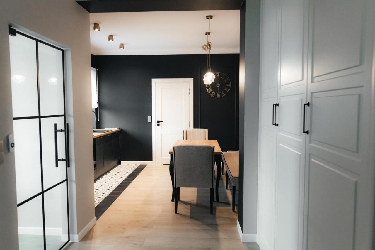 Apartamenty Szkolna Znin Luaran gambar