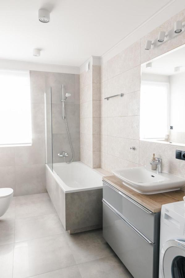 Apartamenty Szkolna Znin Luaran gambar