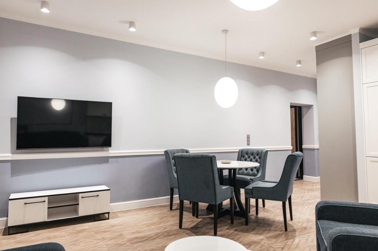 Apartamenty Szkolna Znin Luaran gambar